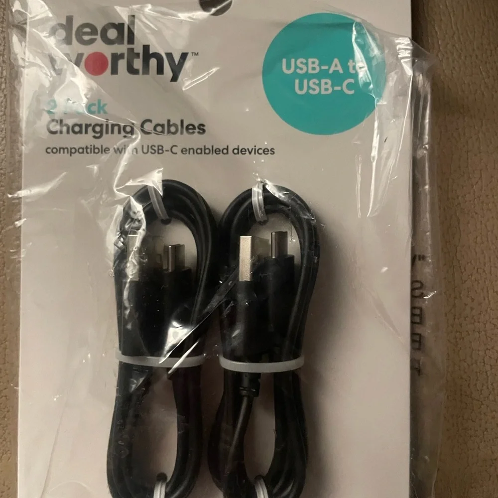 Black USB-A to USB-C Charging Cables 2 Pack 3 Ft NWT Gift Charge Phone Device